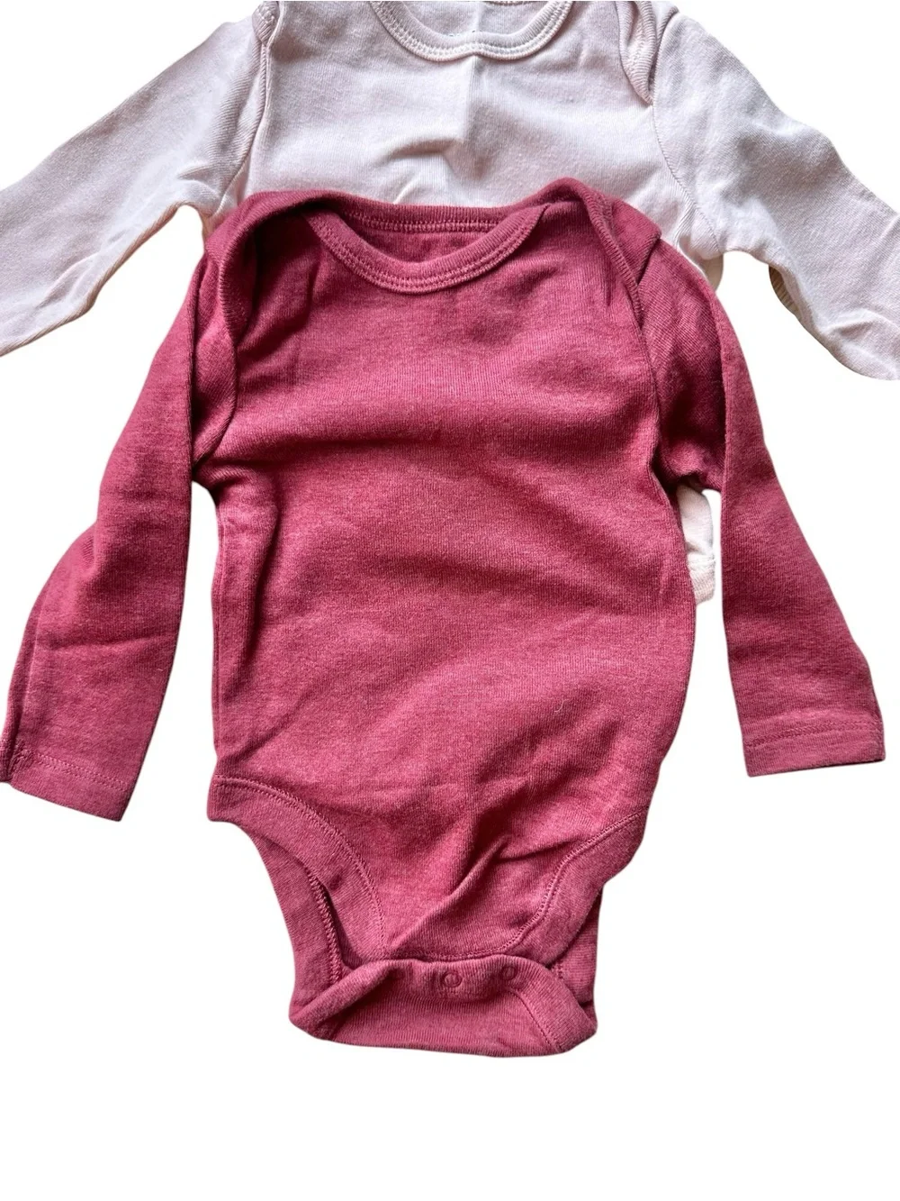 Old Navy long sleeve onesie bodysuit lot size 0-3 month red, pink, floral, brown
